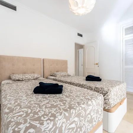 Portonovo Lägenhet Fuengirola